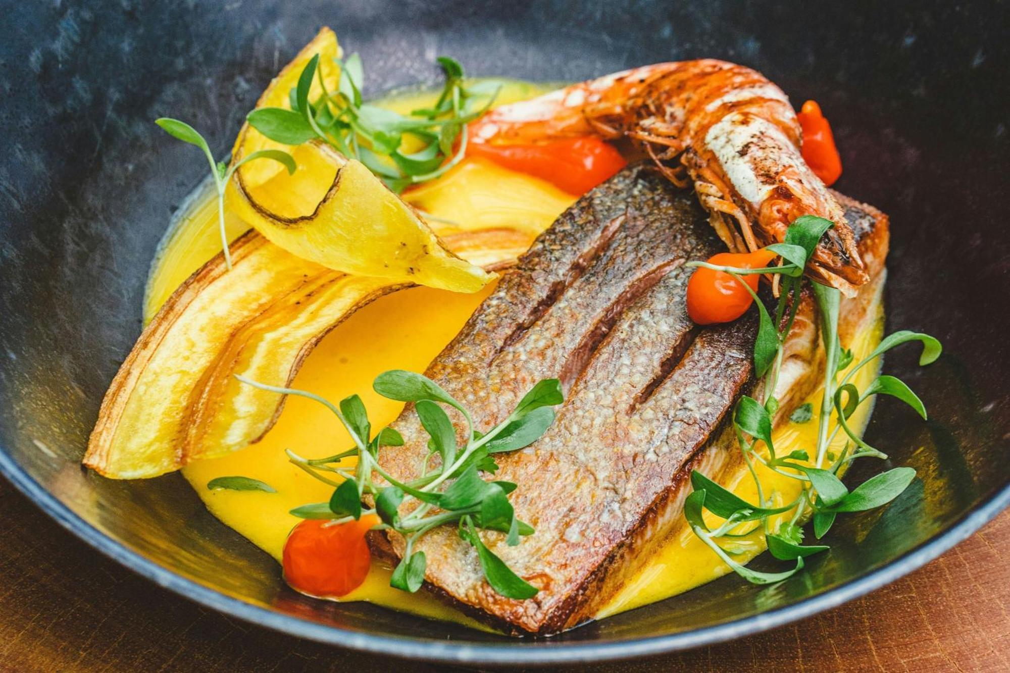 Renaissance Sao Paulo Hotel Exteriör bild A dish of fish and plantain